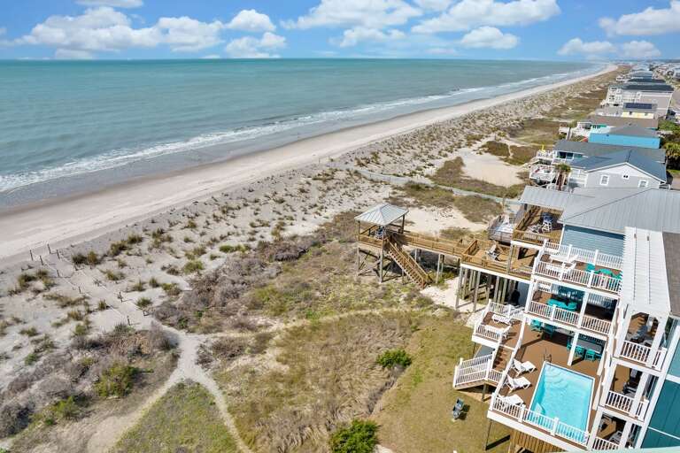 Aerial Views
CG 4.2023