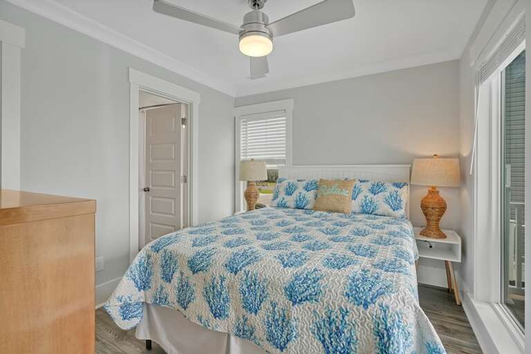 Queen Bedroom
CG 4.2023