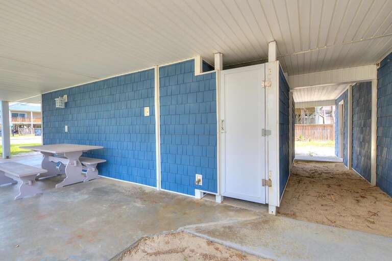 Outdoor shower
GW 5.2.23 34