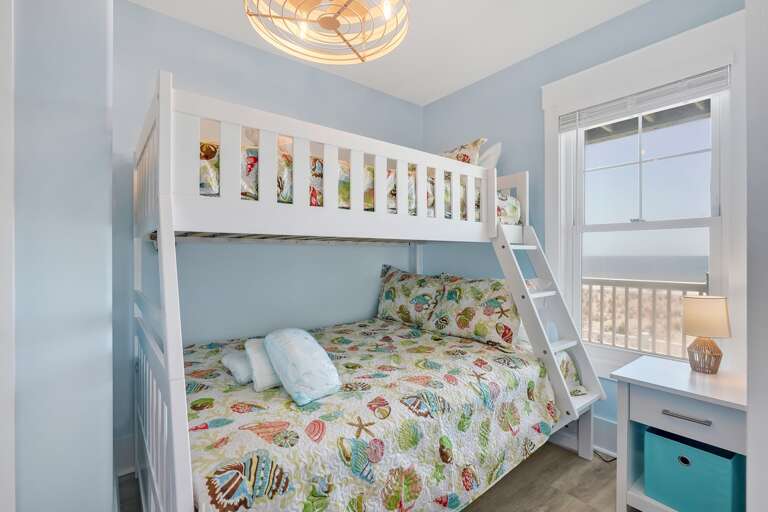 Bedroom 
CG 5.19.23