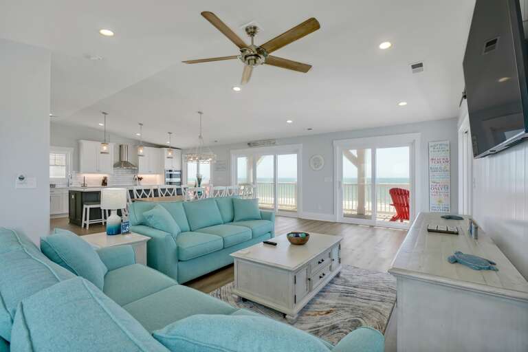 Living Room 
CG 5.19.23
