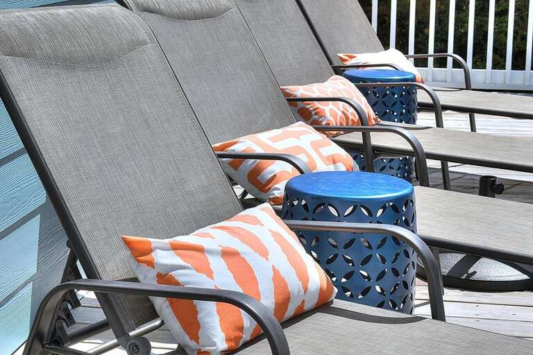 Castin and Relaxin 52