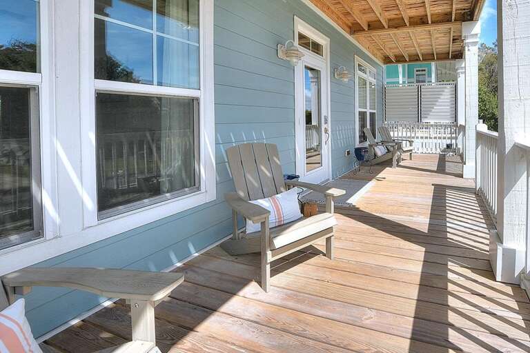 Castin and Relaxin 4