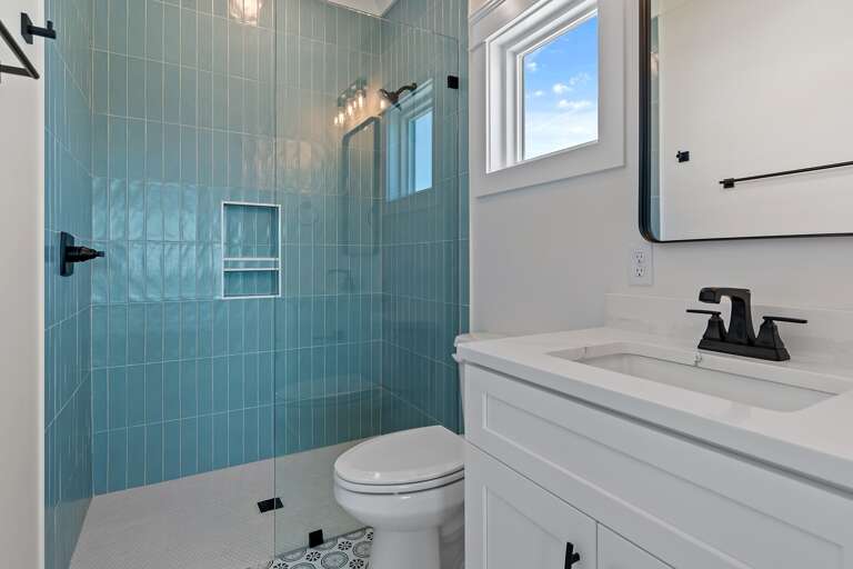 Full Bath with Walk in Shower
CS 6-28-25