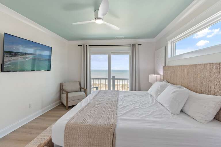 King bed with Ocean View
CS 6-28-25