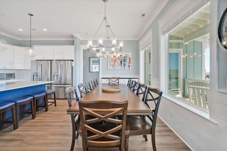 Dining Room
CG 10.2022