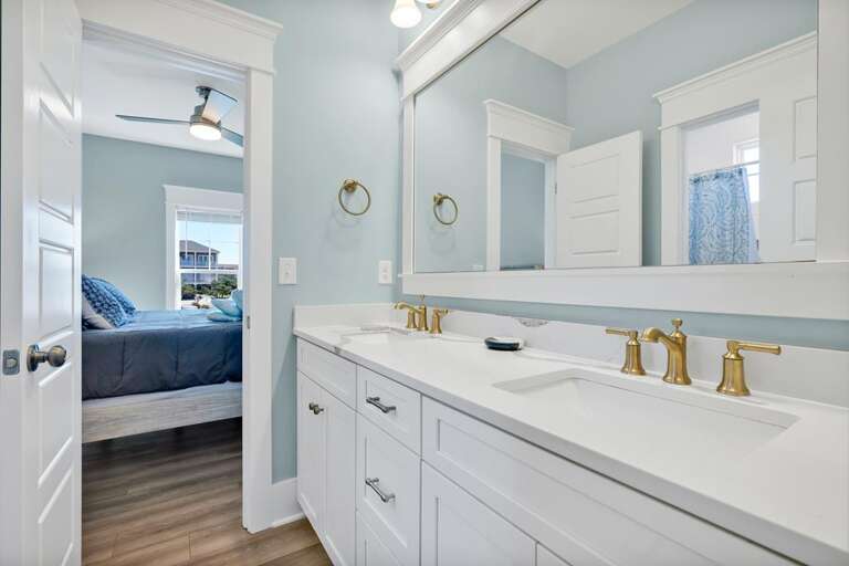 A Perfect Approach 44 CG 10.2022