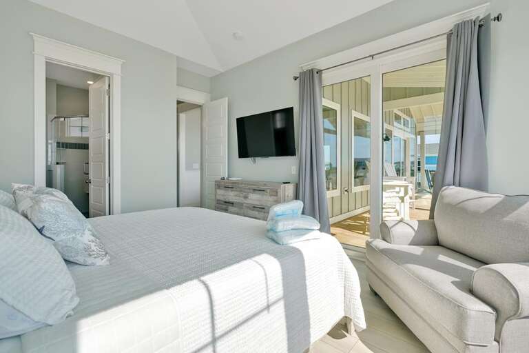 5702WestBeachDrive-43