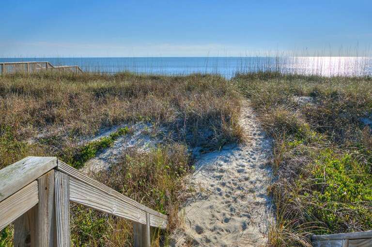 Beach Access
GW 12.2022