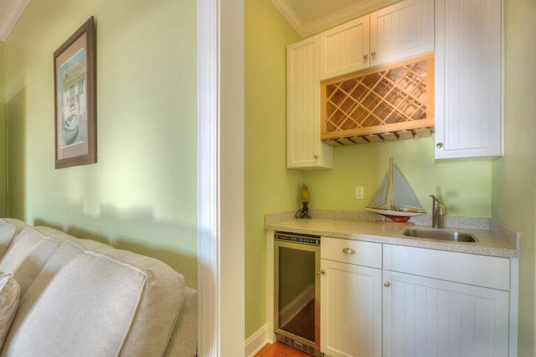 Sea for Miles 48 GW 12.2022