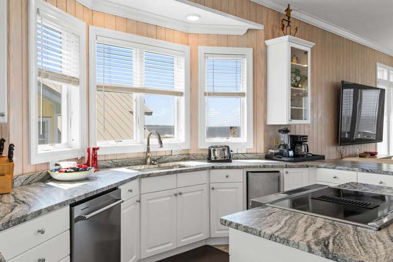 Peace on the Beach 22 MB 6-19-25