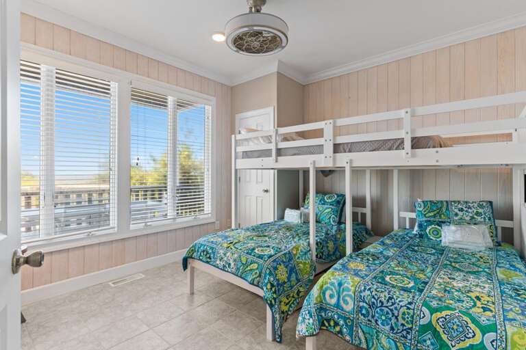 Peace on the Beach 72 MB 6-19-25