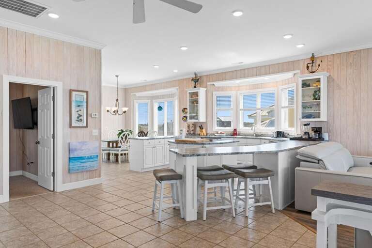 Peace on the Beach 20 MB 6-19-25