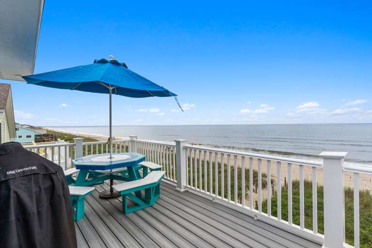 2nd Level Ocean Side Deck Ocean View with Table
CAM 8-13-25