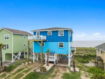 Front of Home
CAM 8-13-25