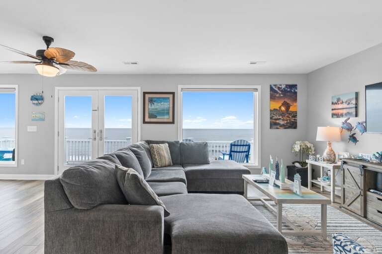 Living Room Ocean View from Window
CAM 8-13-25