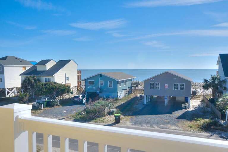 Ocean Views
GW 12.2022