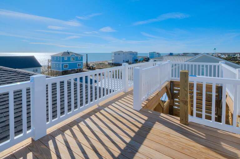 Ocean Views
GW 12.2022