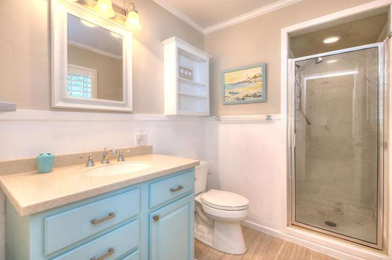 Bathroom 
GW 11.2022