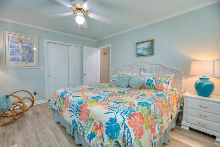 Bedroom 
GW 11.2022