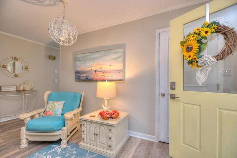 Hidden Treasure Entry Way