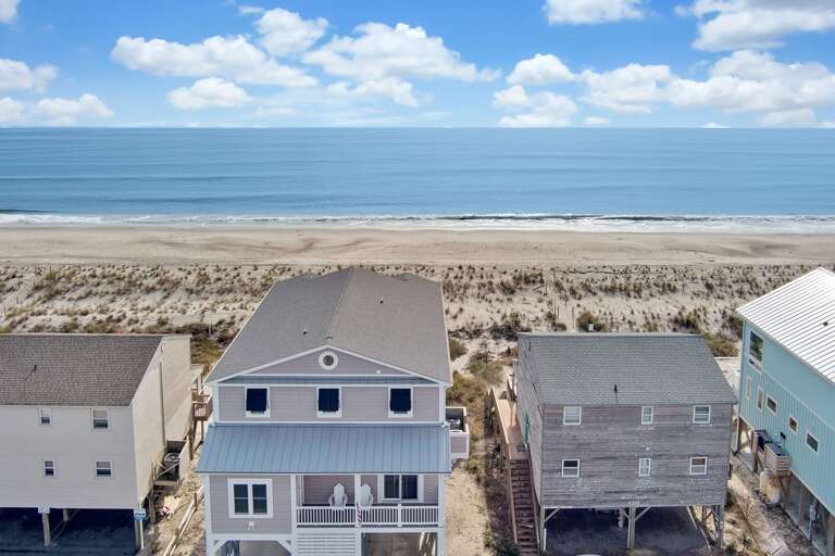 Aerial Views
CG 1.2023