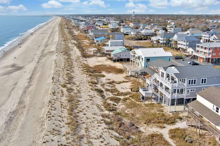 Aerial Views
CG 1.2023