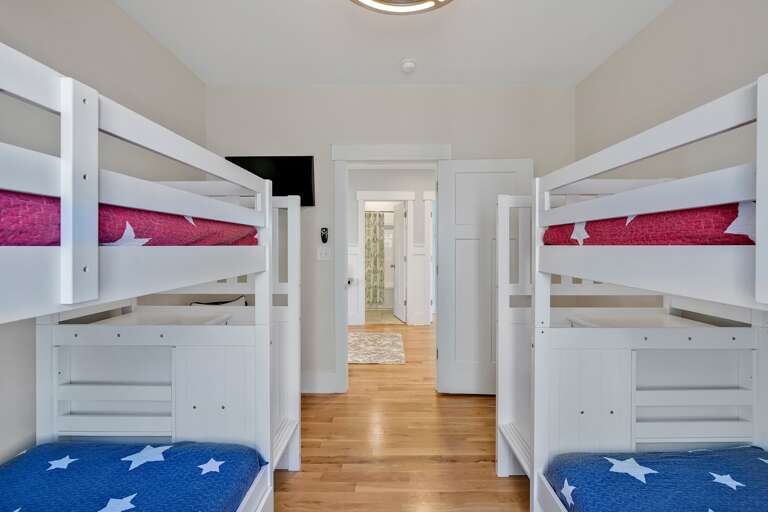 Bedroom 
CG 1.2023