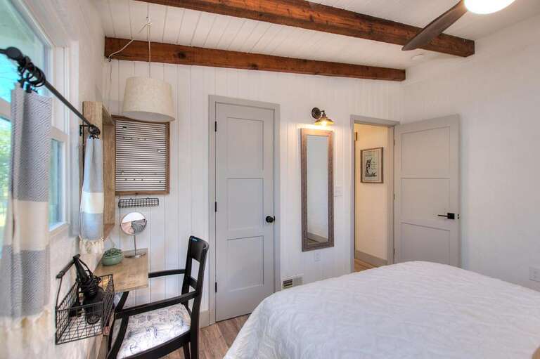 Bedroom 
GW 1.2023