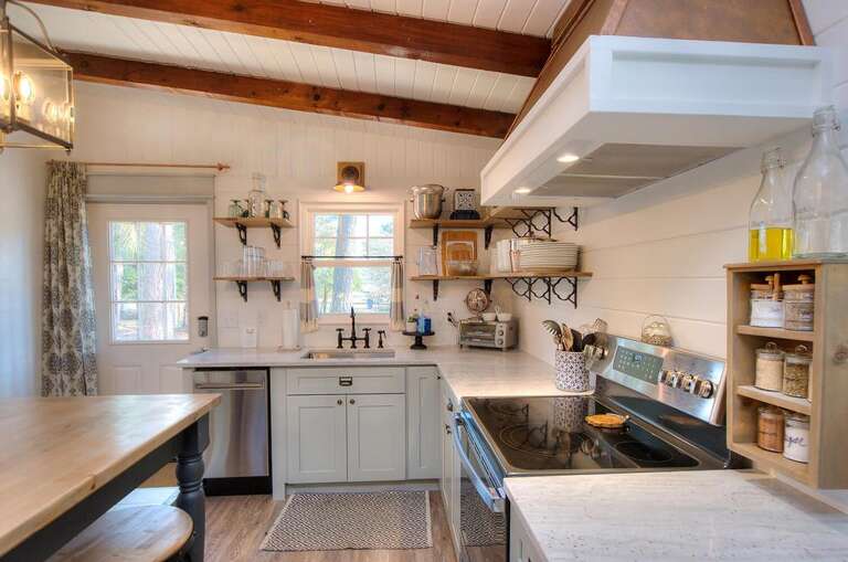 Hemingway's Roost 17 GW 1.2023