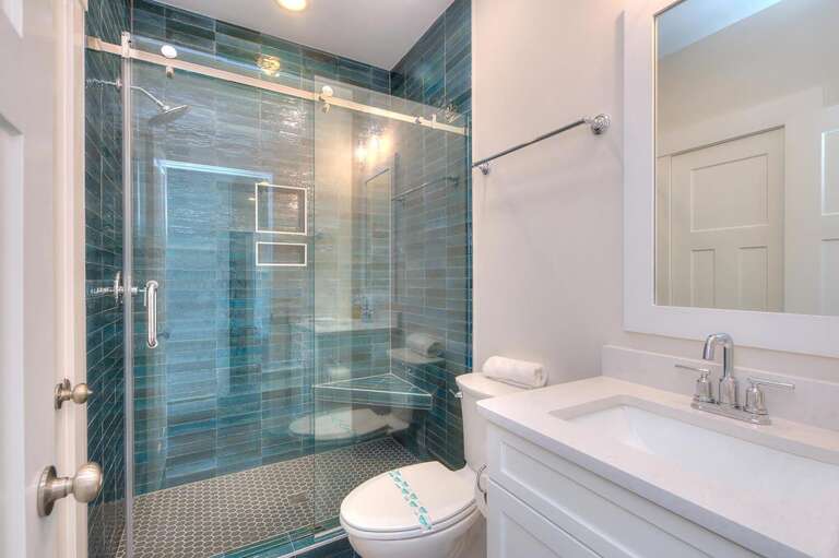 Bathroom 
GW 4.2023