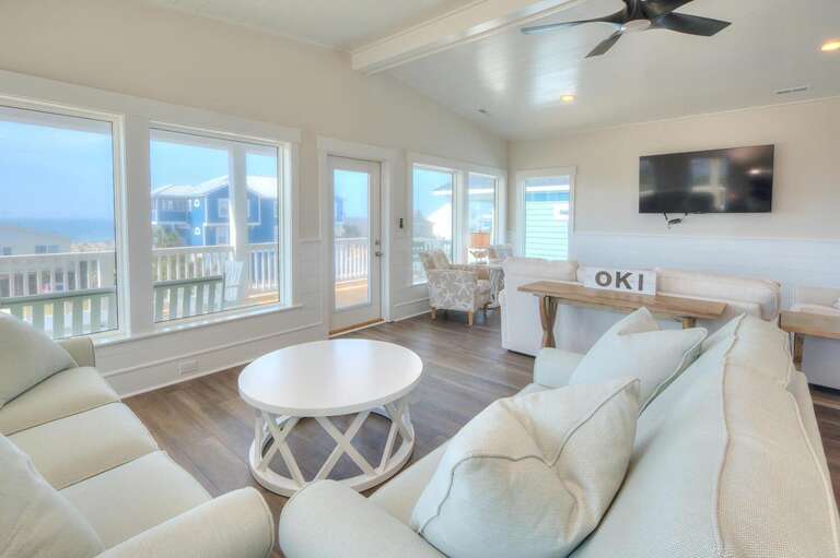 Living Room 
GW 4.2023