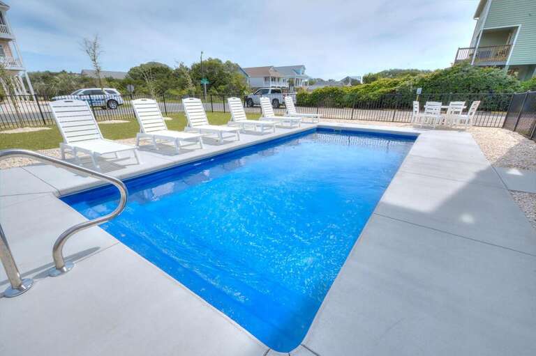 Pool
Reshoot GW 5.5.23