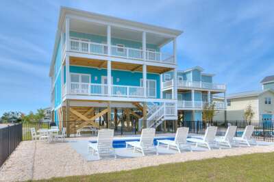 Pool
Reshoot GW 5.5.23