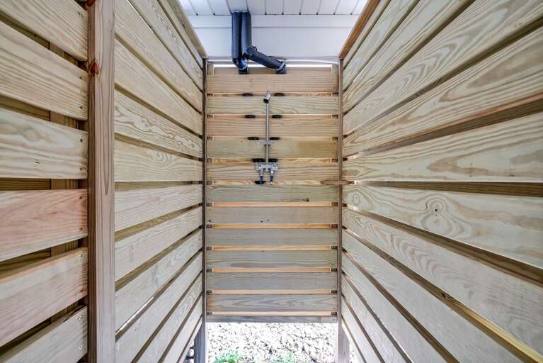 Outdoor shower
CG 2.23.24