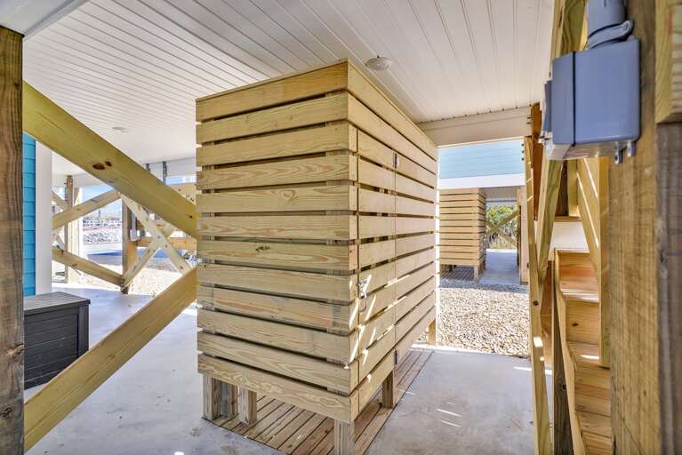 Outdoor Shower
CG 2.23.24