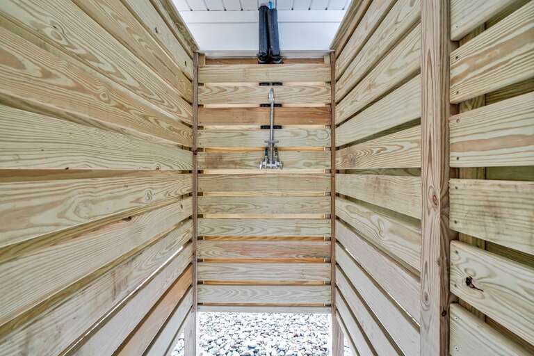 Outdoor shower
CG 2.23.24