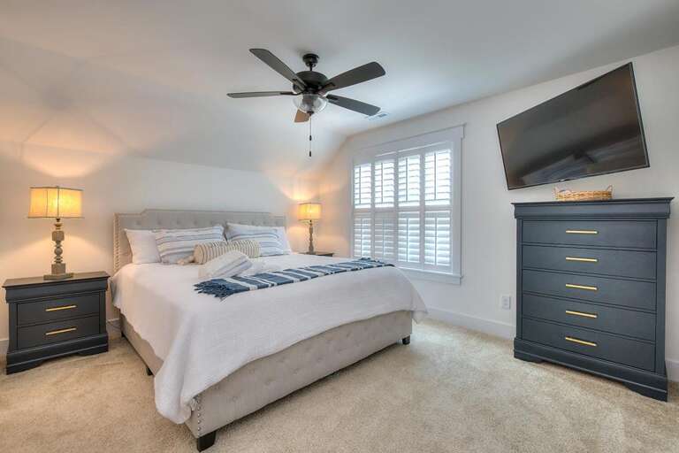 Bedroom 
 GW 3.2023