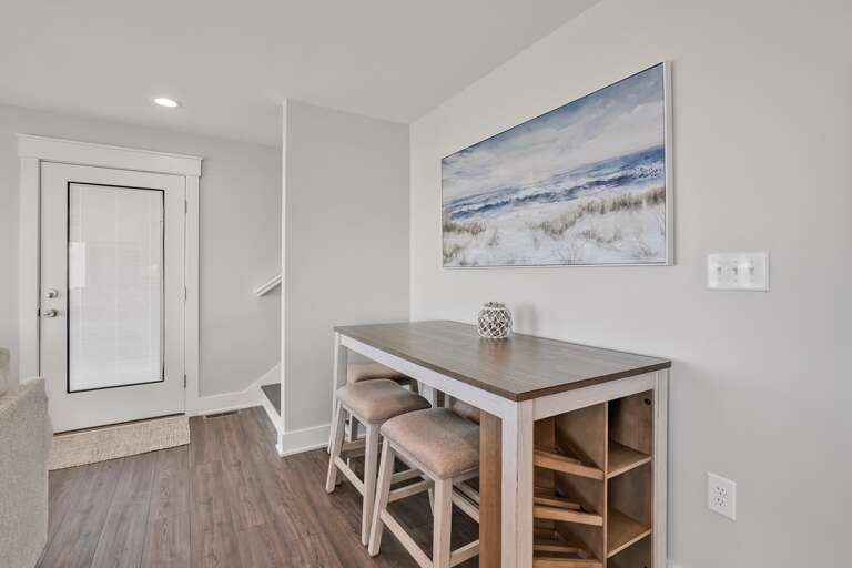Side Smaller Eating Table
CG 2.2023