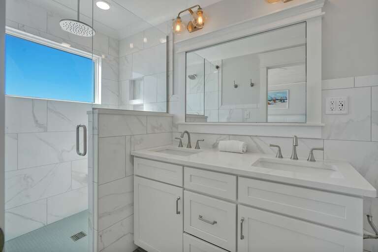 Bathroom 
CG 10.20.23