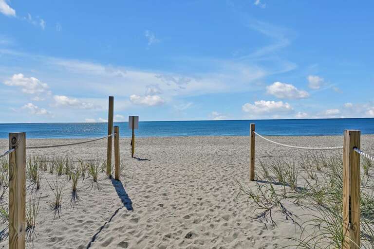 La Vita Bella 83 Direct Beach Access CG 10.20.23