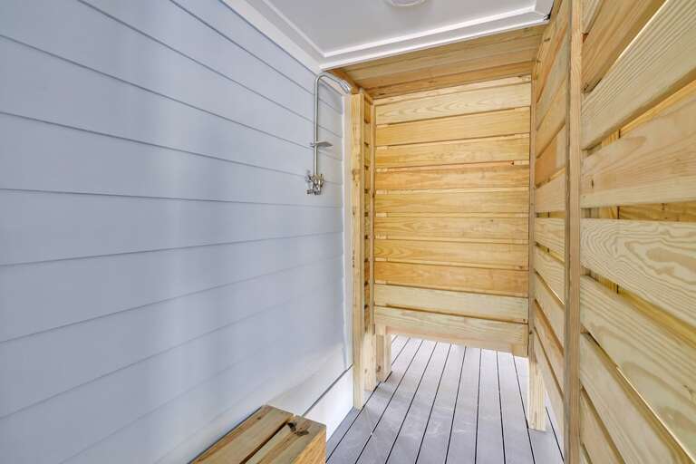 Outdoor shower
CG 10.20.23