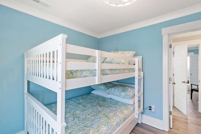 Ocean's Edge 31 CS 8.11.23