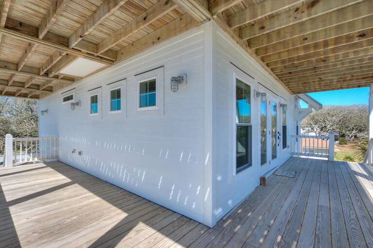 Blue Waves porch stairwell