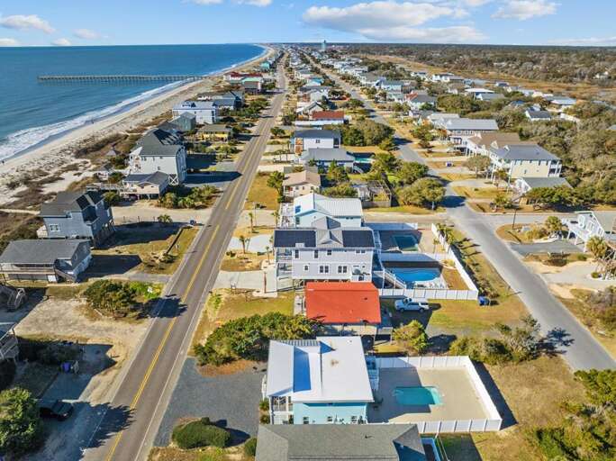 Aerial Views
3.2023 Sky View