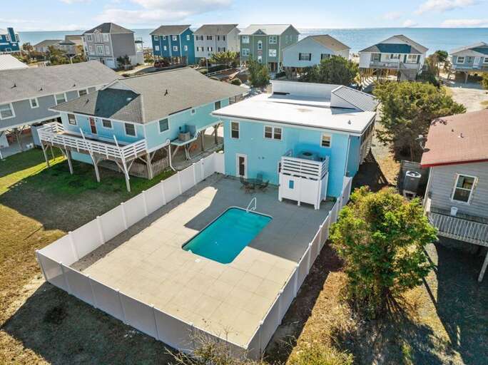 Hazel 54 3.2023 Sky View