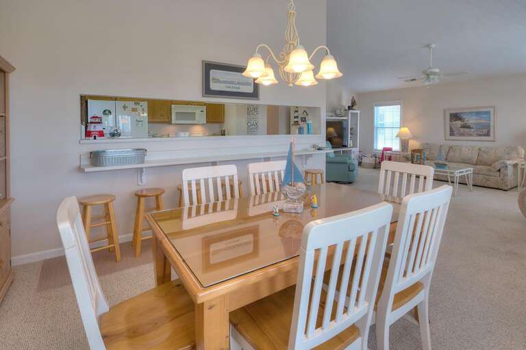 Dining Area
GW 5.12.23