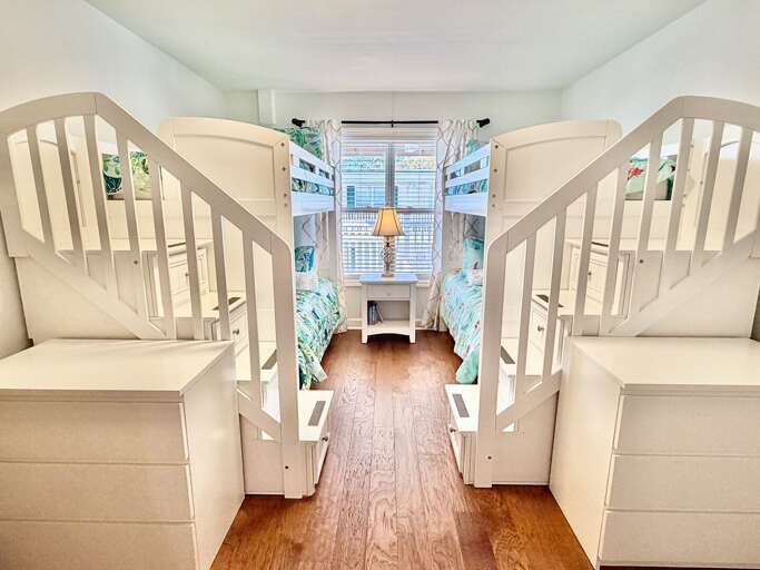 2 Twin Bunkbeds
2.13.26 JR