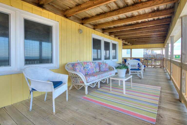 Back Deck Furniture
GW 7.19.23