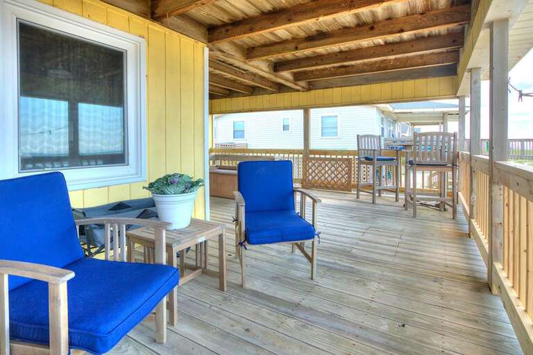 Back Deck Furniture
GW 7.19.23